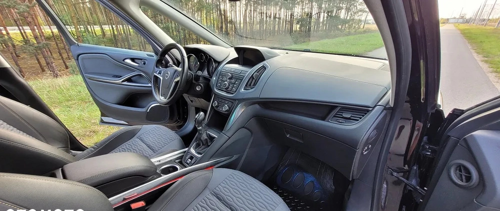 Opel Zafira cena 28900 przebieg: 260000, rok produkcji 2013 z Dęblin małe 352